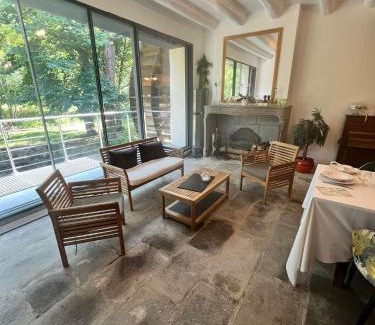 Veyre-Monton Casa | Chambres de hôte les moulin la paille