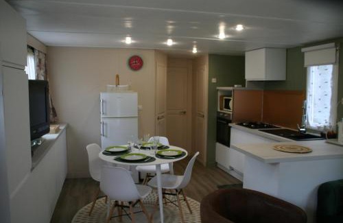 Thaims Casa | chambres de retour aux sources connectees 1 et 2