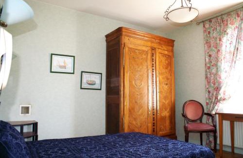 Saint-Jouan-des-Guerets Casa | Chambres du Manoir de Blanche Roche