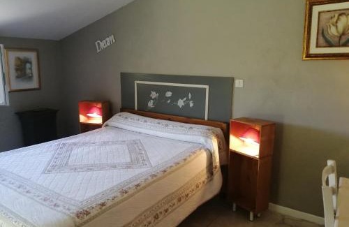 Vignonet Cama Y Desayuno | Chambres et Gîte Peyroutas "Amélie" à Vignonet St Emilion