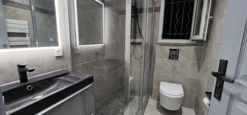 Boulouris-sur-Mer Casa | Chambres privées dans Villa des Lauriers