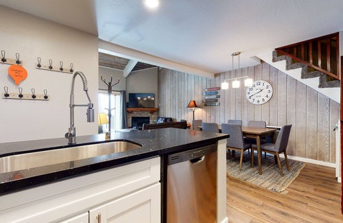 Mammoth Lakes Condominio | Chamonix #070