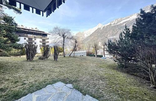 Chamonix City Centre Apartamento | Chamonix: Appt 2P, 4 pers, terrasse, parking, proche centre et télécabine - FR-1-507-26