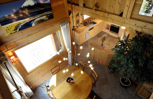 Chamonix-Mont-Blanc Chalet De Esquí | Chamonix Mont Blanc, nuevo chalet de Saboya, gran terraza orientada al sur, jardín, 5 habitaciones.