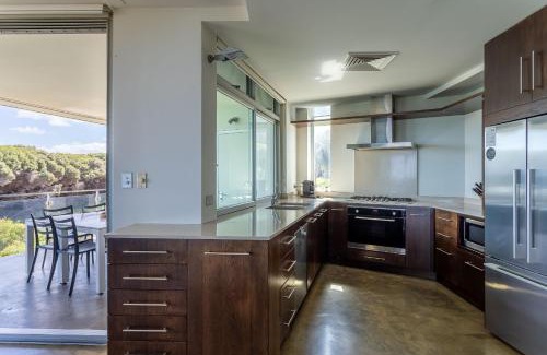 Yallingup Casa | Champagne House I Private Properties
