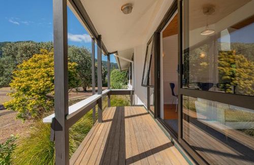 Pauanui Casa | Champion Bach - Pauanui Holiday Home