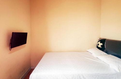 Palu Hotel | Chandra Graha Guesthouse Palu