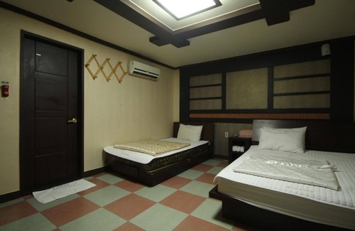 Namji Hotel | Changnyeong Namji Love Holic