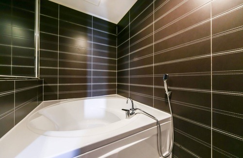Changwon Hotel | Changwon Myeongseodong Hotel V