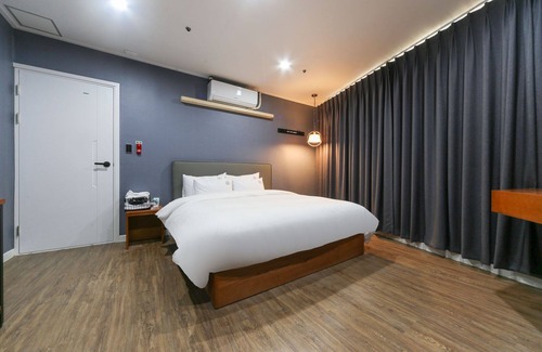 Sangnam-dong Hotel | Changwon Sangnam-dong Hotel The Way