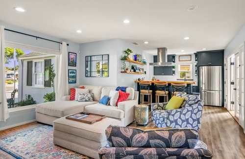 Ventura Casa | Channel House - Midtown: A/C, Sunroom, and Guest Cottage. Close to everything!