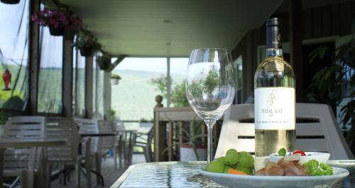 North River Bridge Hotel | Chanterelle Inn & cottages