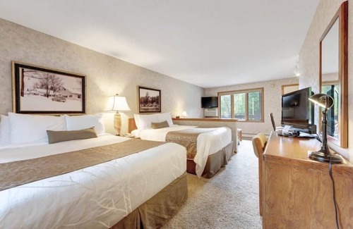 Eagle River Cabina | Chanticleer Inn