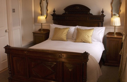 Bury St Edmunds Casa | Chantry Hotel