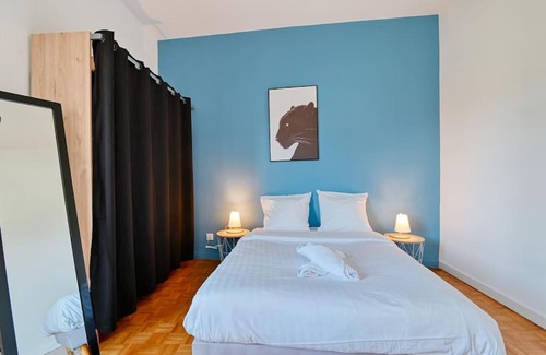 Les Cinq Avenues Apartamento | CHAPE - Grand T5 à 6 min à pied du métro Cinq Avenue