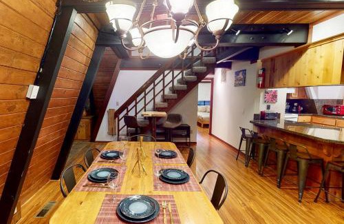 Tahoe Woods Casa | Chapel Grove