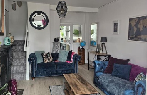 Lisburn Casa | Chapel Hill Corner guest house