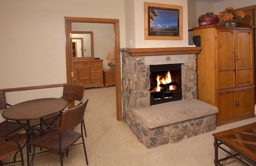 Avon Apartamento | Chapel Square 224