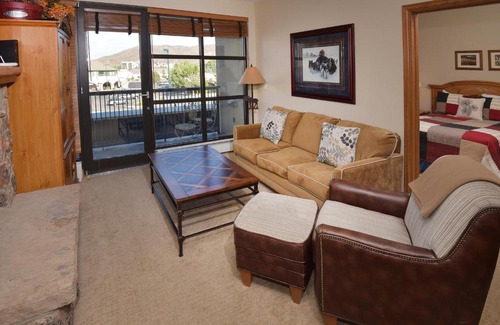 Avon Apartamento | Chapel Square 224