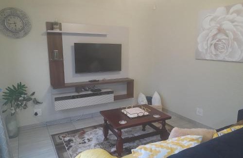 Germiston Casa | Chappel Hide Out