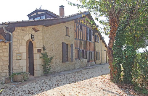 Serignac-Peboudou Casa | Character cottage, large garden and swimming pool, tranquility guaranteed