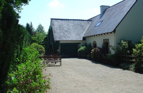 Le Hingle Cabaña | Casa de carácter, tranquila, para 2 pers. cerca de DINAN