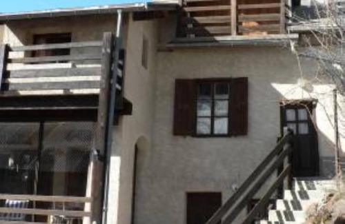 Guillestre Apartamento | Casa de carácter, ubicada a la entrada del parque regional de Queyras.