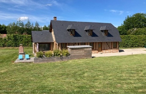 Houdetot Casa | Character house with fireplace for your well-being