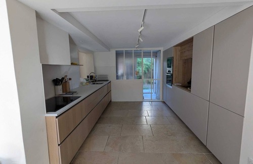 Perols Casa | Character villa, air-conditioned, large swimming pool, garage, near beaches