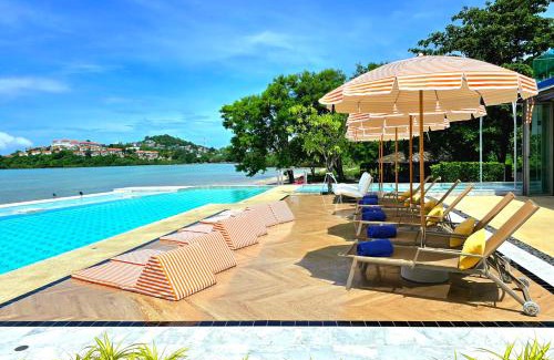 Talat Nuea Complejo | Charcoal Panwa Beach Phuket