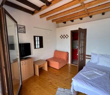 Varosh Apartamento | Chardak Apartments