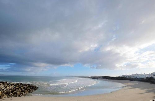 Paradise Beach Casa | Charis to Theo - Relax in Style at this 3-Bedroomed Langebaan Holiday House