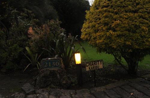 Naivasha Chalet De Esquí | Charity Chalet