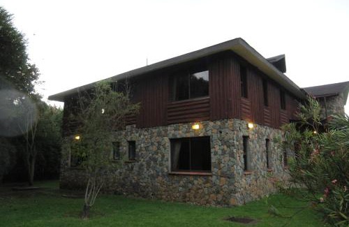 Naivasha Chalet De Esquí | Charity Chalet