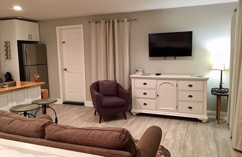 Central Sarasota Apartamento | Charles Ringling Loft: 1 HAB / 1BA con cocina; 5 minutos. A la playa / centro