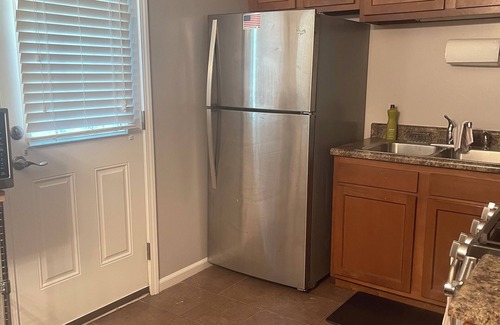Downtown Omaha Casa | Charles Villa 10 minutes away from the #1 Zoo in the nation!