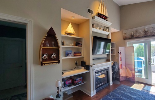 Charlevoix Condominio | ** CAMAS DE LUJO / TINA CALIENTE ** NUEVA CASA ** Descuentos LEO / MIL / EMS **