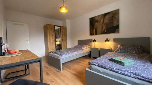 Solingen Apartamento | CHARLIE , Solingen Mitte, Ferien/Messe Wohnung für bis zu 5 Personen