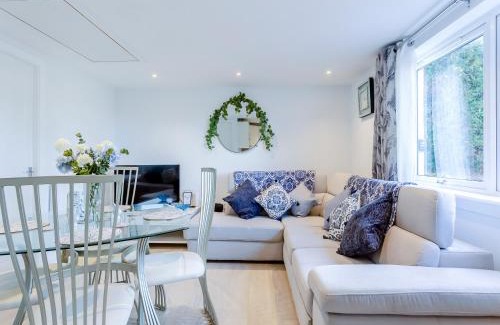 Balloch Casa | Charlies Cottage