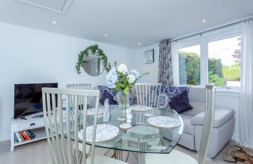 Balloch Casa | Charlies Cottage
