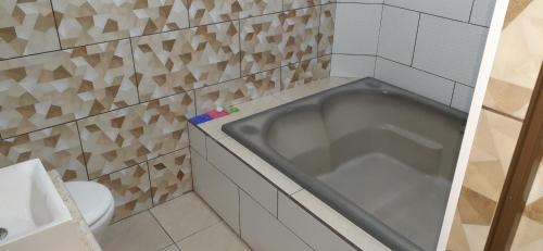 Zona Leste Hotel | Charlott Hotel