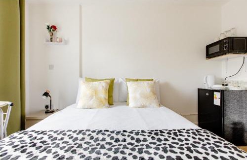 Lambeth Casa | Charlotte Double Room