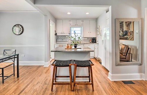 Wesley Heights Casa | Charlotte Home w/ Patio & Fire Pit: 2 Mi to Dtwn!