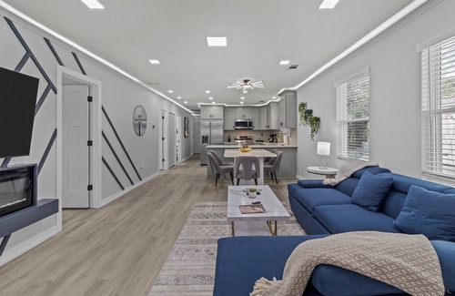 Charlotte Casa | Charlotte Retreat Luxury 4BR Heaven