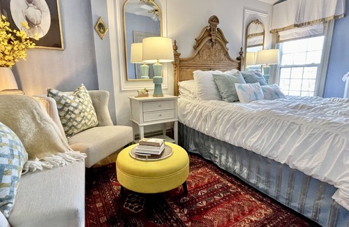 Queens Square Cama Y Desayuno | Charlotte's Rose Inn