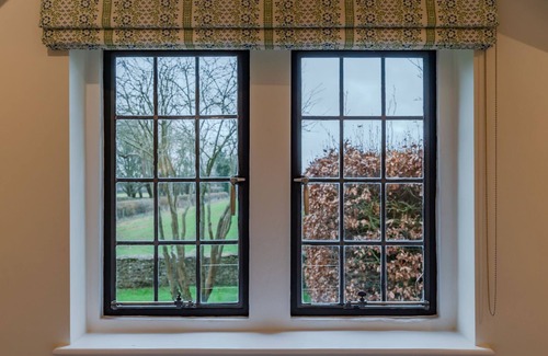 Tetbury Cabaña | Charlton Down Cottage - Westonbirt - Pet Friendly