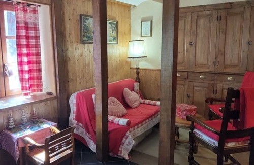 Siaugues-Sainte-Marie Apartamento | Charm and authenticity in Haute-Loire!
