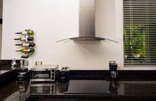 Área de la calle 12 Apartamento | Charm and harmony just steps away from 5th Avenue