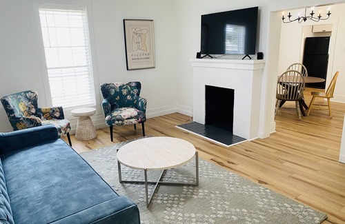Mena Casa | Charm, Comfort and Style, walk to downtown Mena, AR