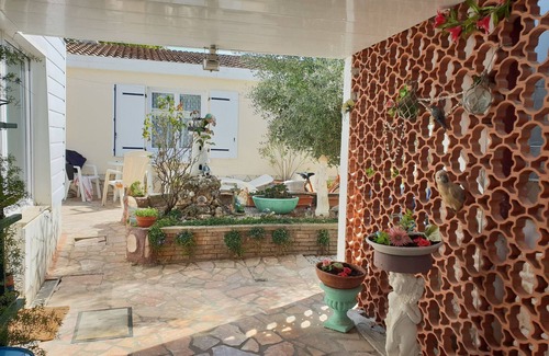 LʼAiguillon-sur-Mer Casa | Acogedor apartamento con terraza, cerca de la playa y comercios
